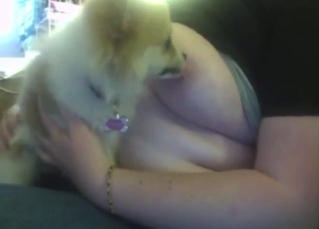 Zoo sex with a fat girl who gets licked by dog